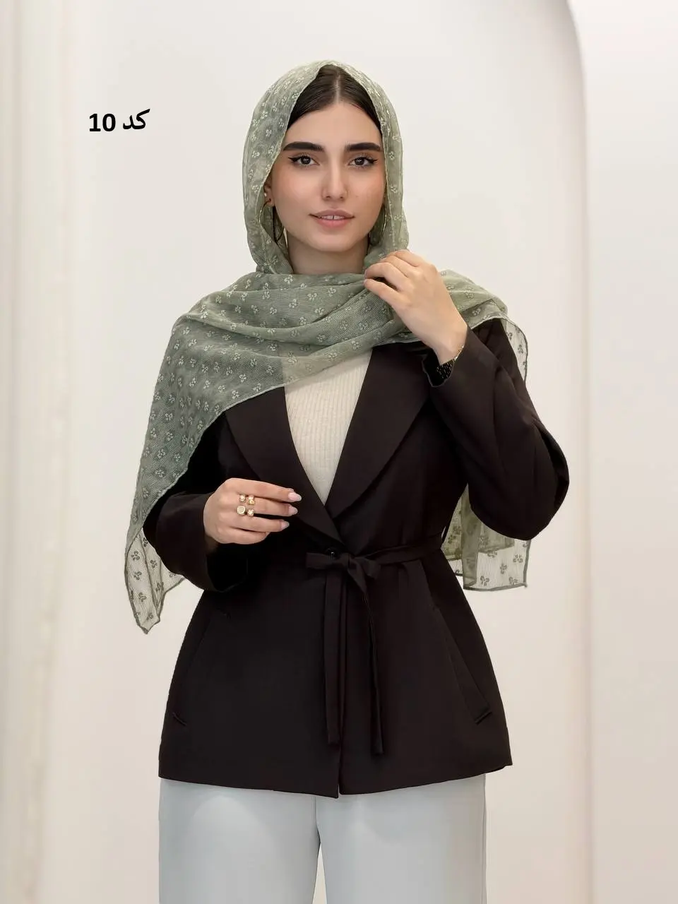 6946-شال کالو